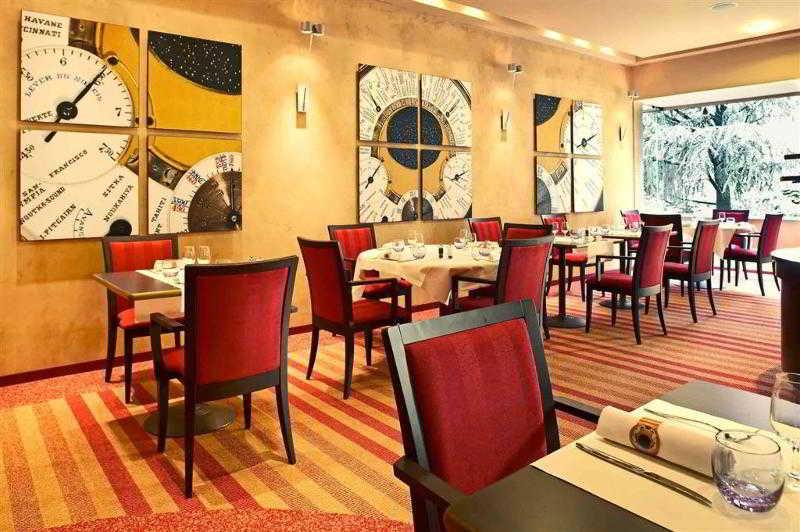 Mercure Besancon Parc Micaud - Hotel & Bar Esterno foto