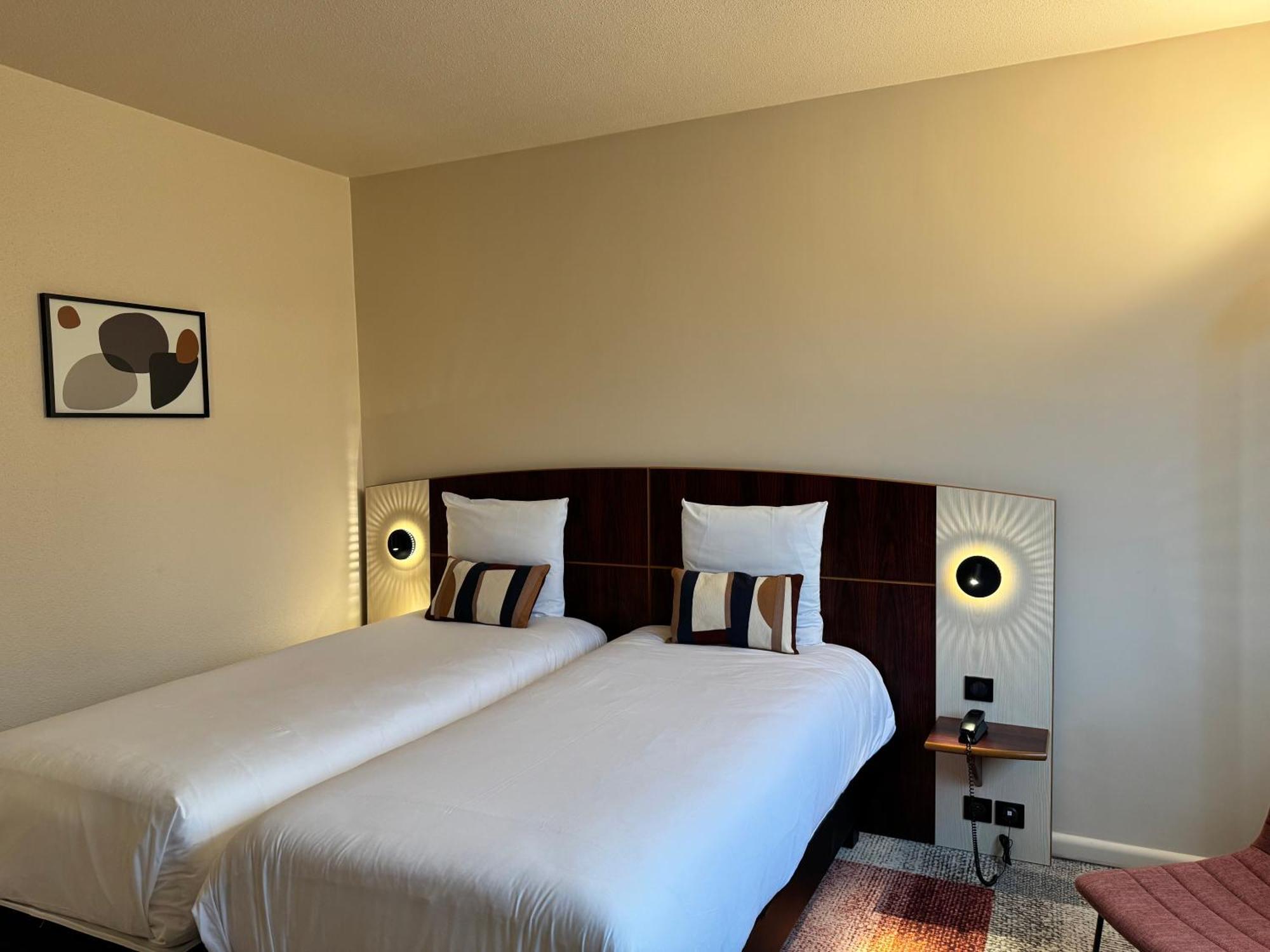 Mercure Besancon Parc Micaud - Hotel & Bar Esterno foto