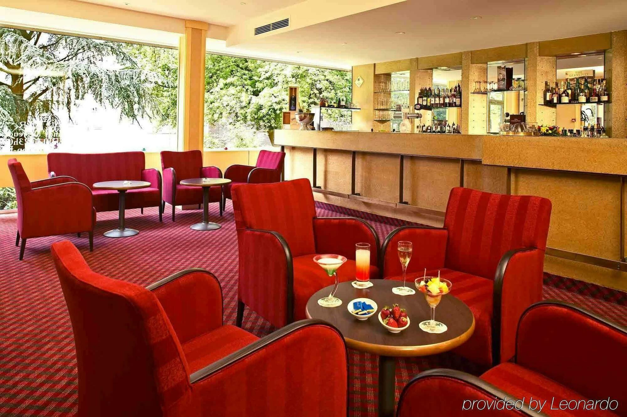 Mercure Besancon Parc Micaud - Hotel & Bar Esterno foto